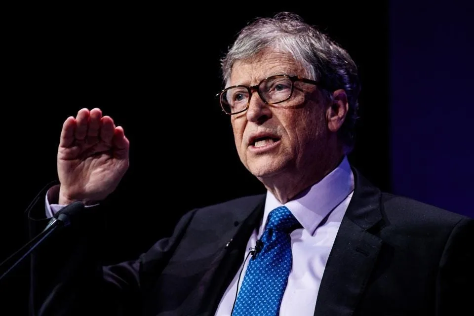 bill gates la ai chi tiet cuoc doi va su nghiep cua ty phu microsoft