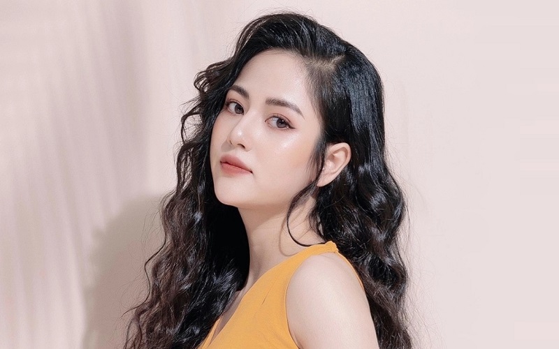 dien-vien-viet-hoa-sinh-nam-bao-nhieu-3